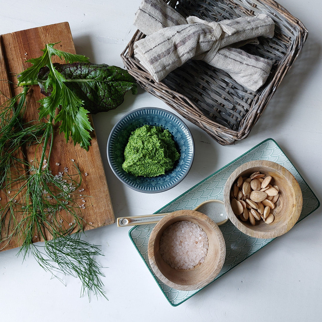 FENCHELPESTO MIT MANDELN