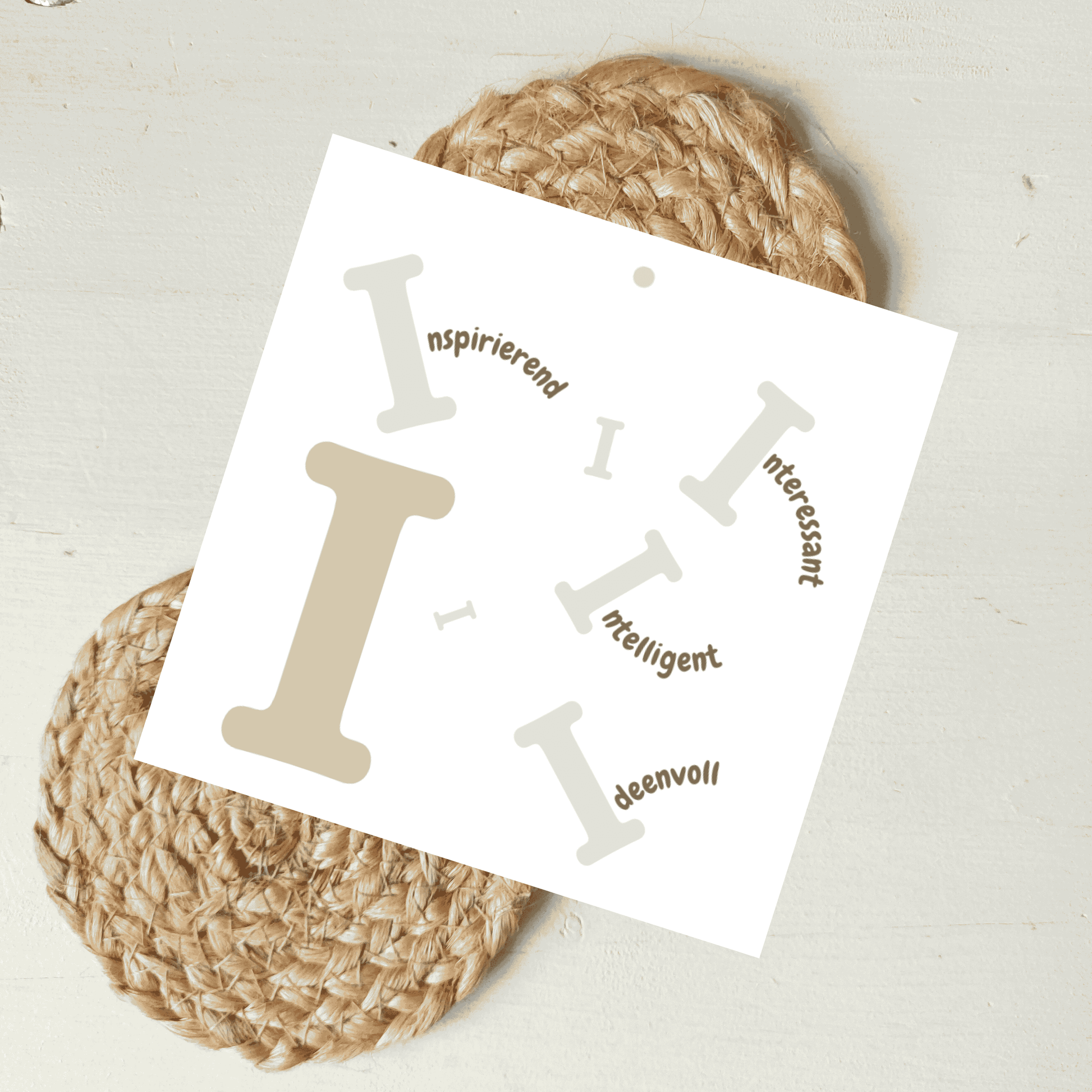 Geschenkanhänger Komplimente Buchstabe I aus hochwertigem Karton von foodigence