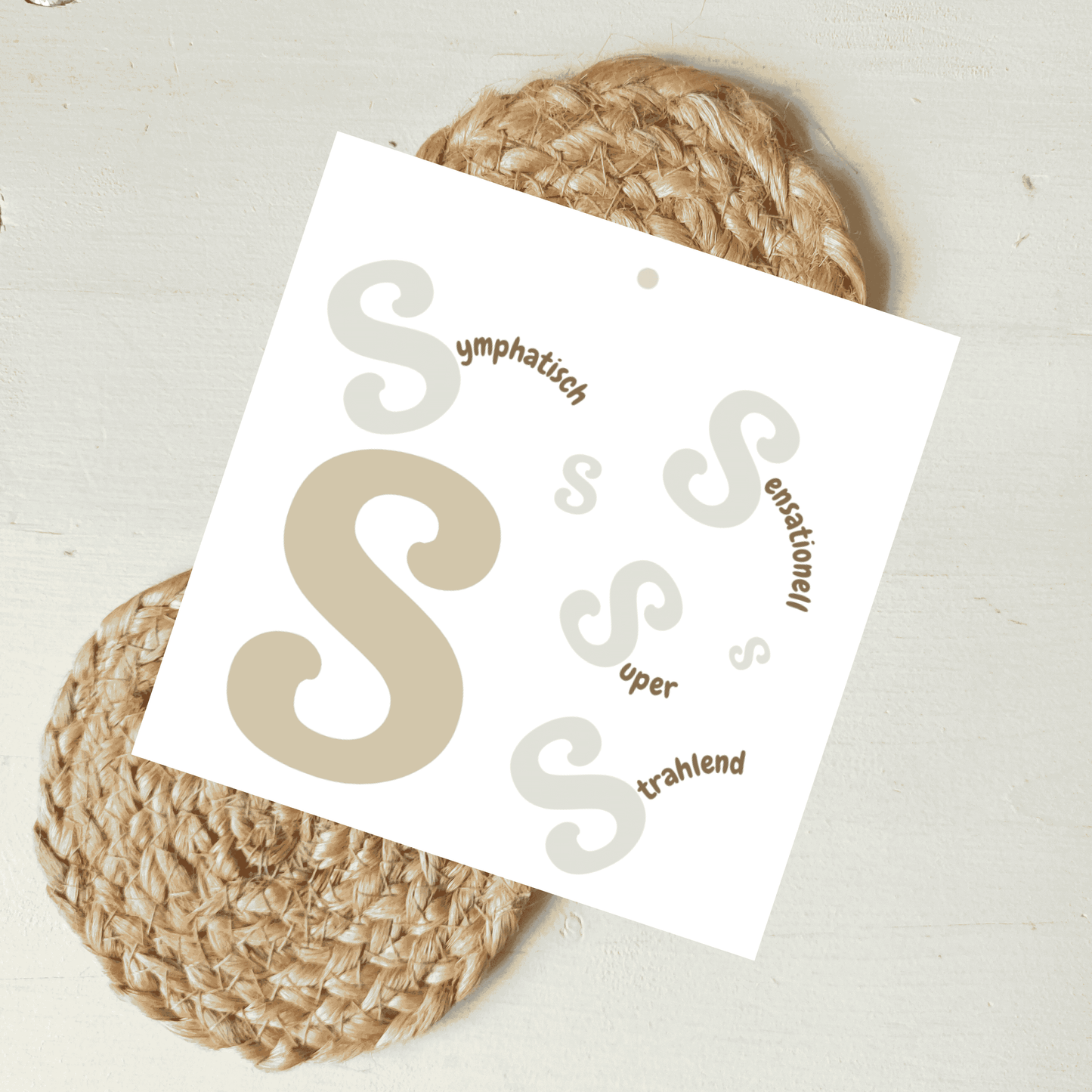 Geschenkanhänger Komplimente Buchstabe S aus hochwertigem Karton von foodigence