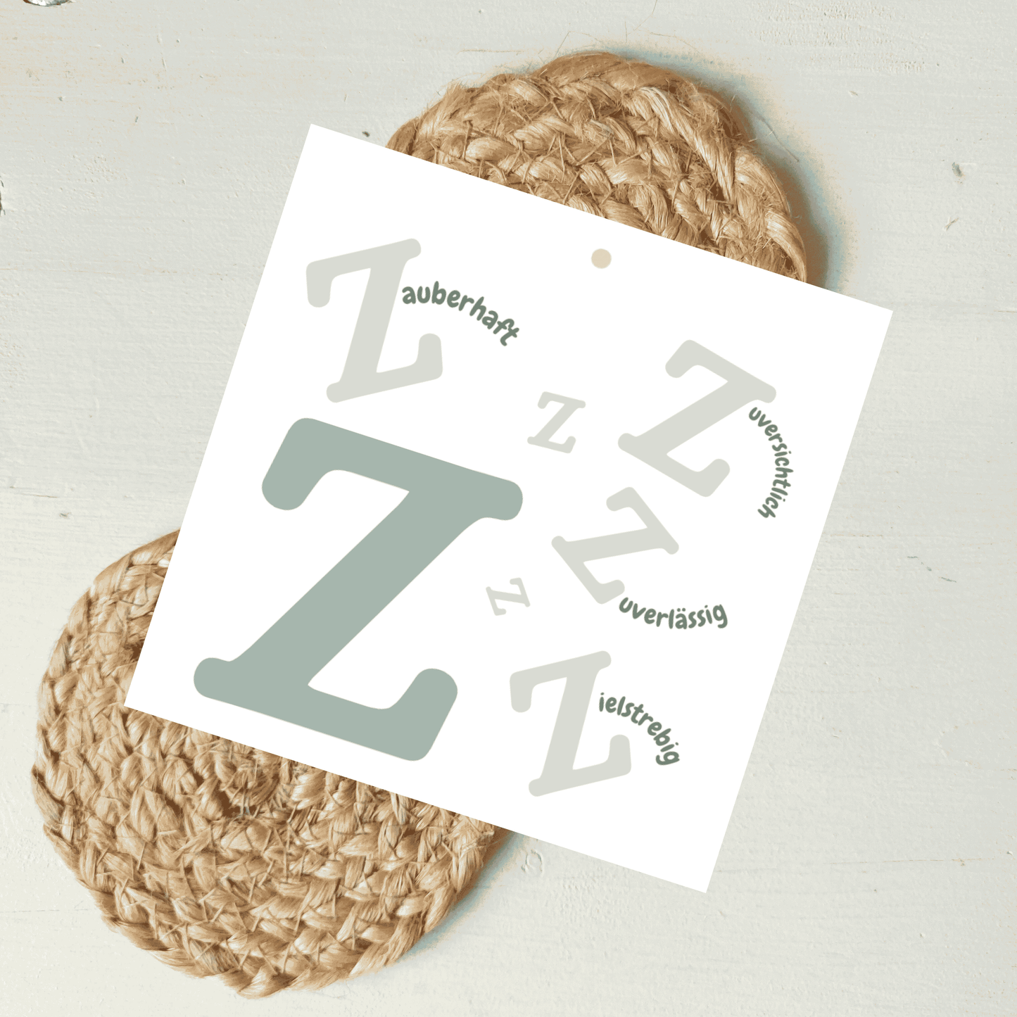 Geschenkanhänger Komplimente Buchstabe V aus hochwertigem Karton von foodigence