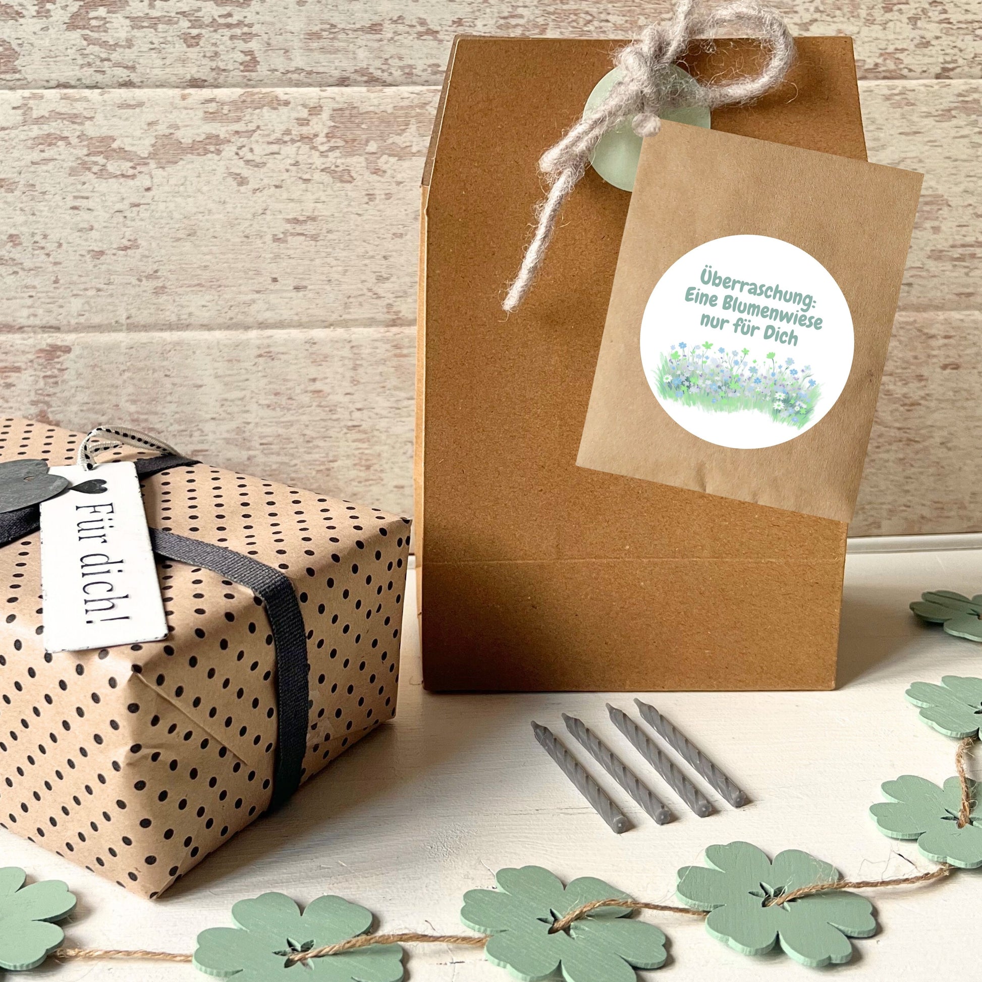 Wildblumen Gastgeschenk Hochzeit nachhaltig - Samentütchen für bunte Blumenwiese
