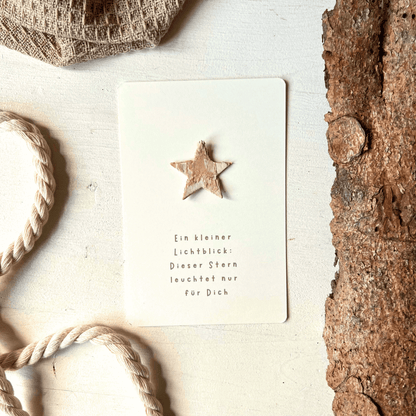 Postkarte mit Birkenstern "kleiner Lichtblick: Dieser Stern leuchtet nur für Dich" Mockup