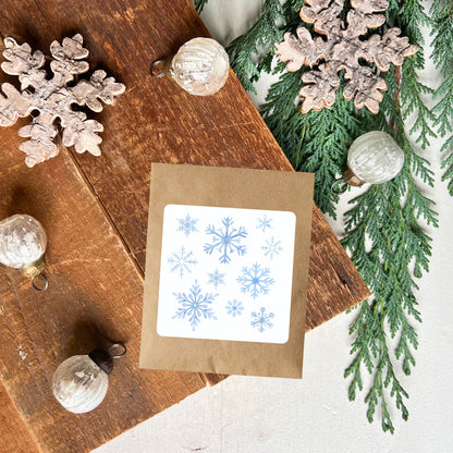 Schneeflocken Design Samentütchen mit Wildblumensamen von foodigence für Weihnachtszeit