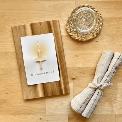 Postkarte mit Bienenwachskerze "Glanzmoment"