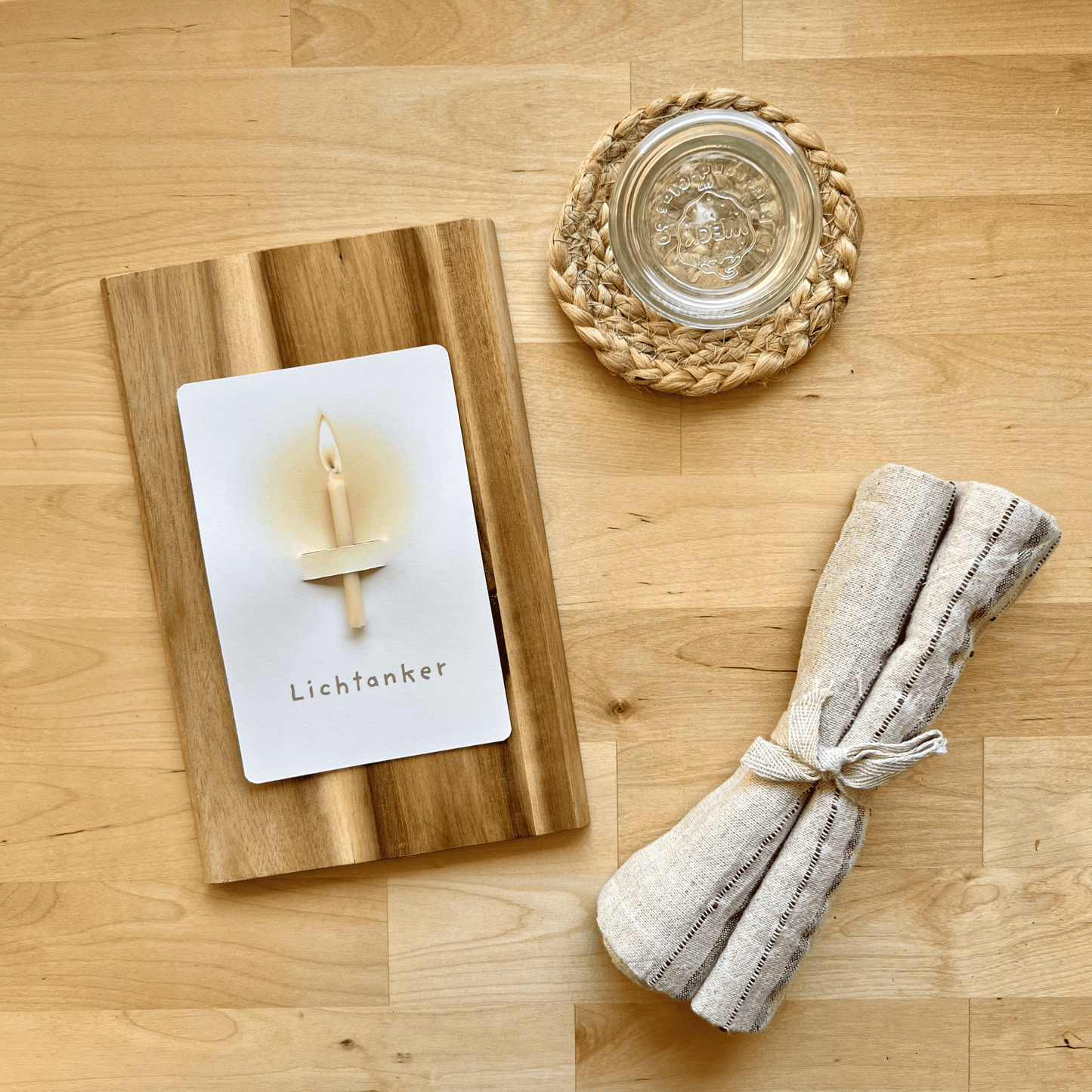 Postkarte mit Bienenwachskerze "Lichtanker"