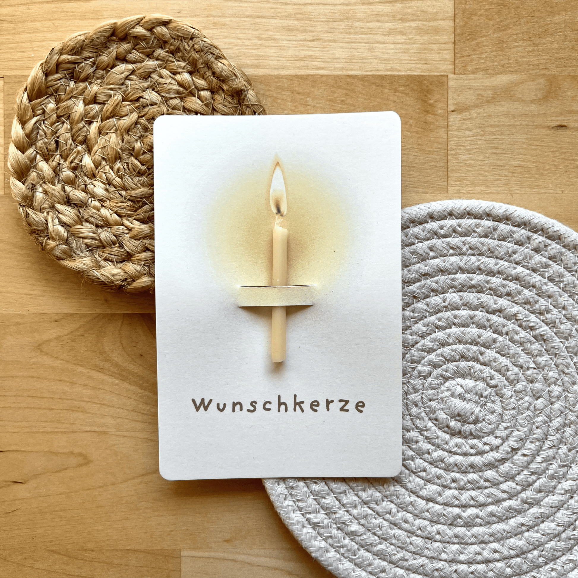 Postkarte mit Bienenwachskerze "Wunschkerze" Mockup